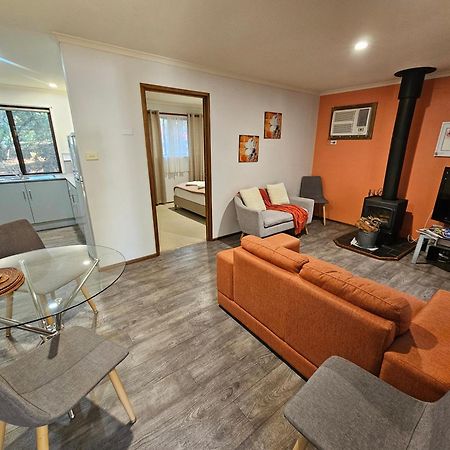 Barossa Country Cottages Lyndoch Bagian luar foto