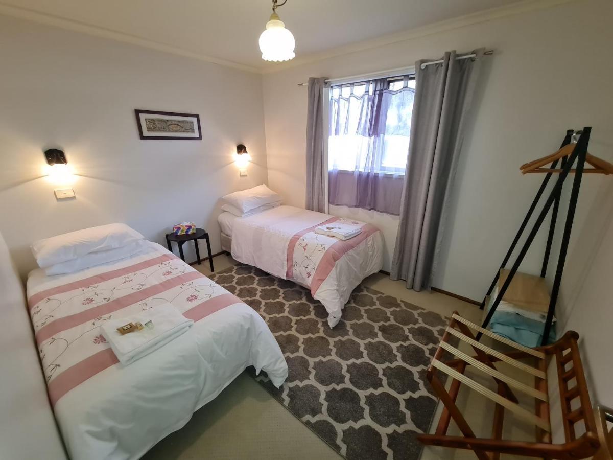 Barossa Country Cottages Lyndoch Bagian luar foto